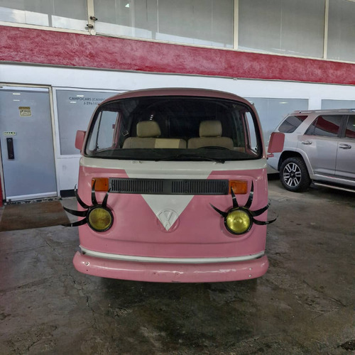 Volkswagen Kombi Carga