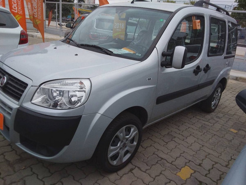 Imagem 2 de 7 de Fiat Doblò 1.8 Mpi Essence 7l 16v Flex 4p Manual