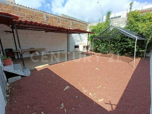 Terreno Y Locales En Venta En Lomas De San Juan, Sjr, Querétaro.