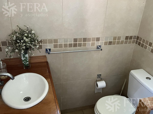 Imagen 20 de 30 de Venta Casa De 4 Ambientes Con Cochera, Galeria Y Patio Con Piscina En Wilde (28501)