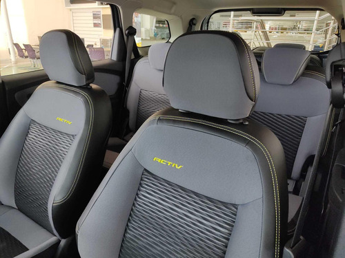 Imagem 12 de 14 de Chevrolet Spin Activ 7 1.8 (flex) (aut)