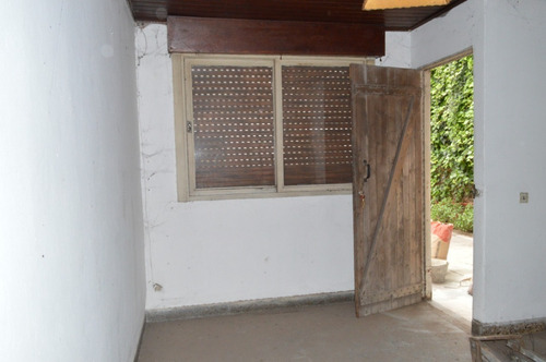 Imagen 4 de 10 de Venta Ideal Galpón En Camino De Cintura