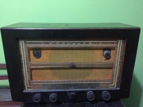 Radio A Tubos Philips Eindhoven Modelo Bx638a