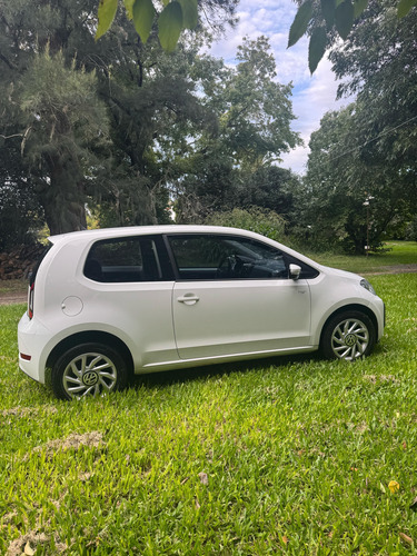 Volkswagen Up! 1.0 High Up!