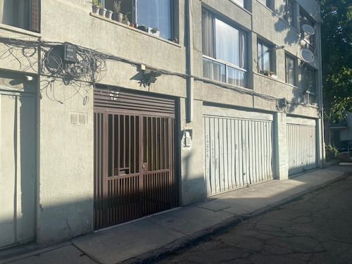 Se Arrienda Depto .2 Dormitorios/1baño/metro Bustamante