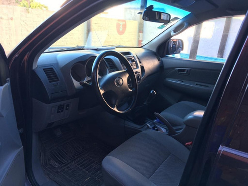 Toyota Hilux 4x2 D/cabina Srv 3.0