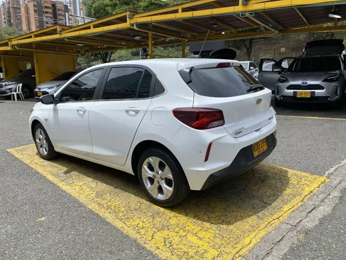 Chevrolet Onix 1.0 Premier At 2022