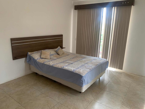 Imagen 8 de 15 de Departamento Amoblado En Villas Del Bosque-vía A La Costa