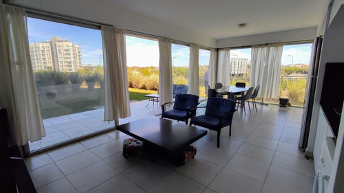 En Venta - 2 Amb - Edificio Qbay Yacht - Bahia - Rio - Norde