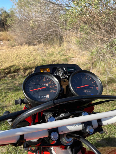 Imagen 10 de 15 de Honda Xl
