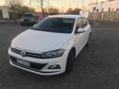 Imagen 6 de 13 de Volkswagen Polo 2018 1.6 Msi Highline At