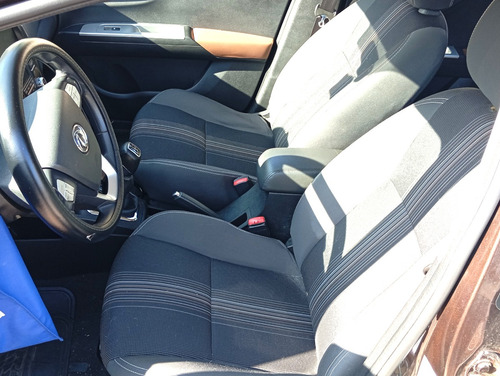 Dongfeng AX3 Elegant Mt 1.6 Lts