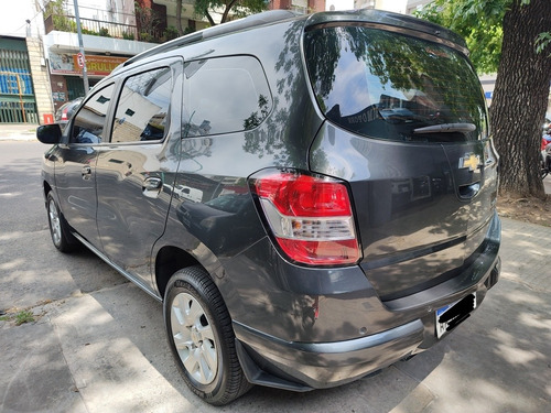 Imagen 4 de 16 de Chevrolet Spin 2016 1.8 Ltz 5as 105cv