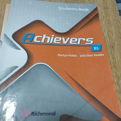 Achievers B1 Student's Book +  Workbook B1 Richmond