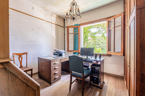 Hermosa Casa De Estilo - Venta - 6 Amb - Jardin - Garage - Suite - Coghlan