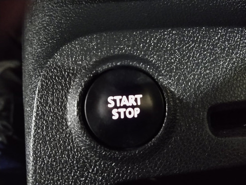 Imagem 13 de 15 de Renault Captur 2.0 16v Intense 2018