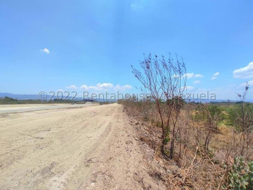 Imagen 5 de 12 de Terreno En Venta En Intercomunal Turmero-maracay Aragua 22-25814 Irrr