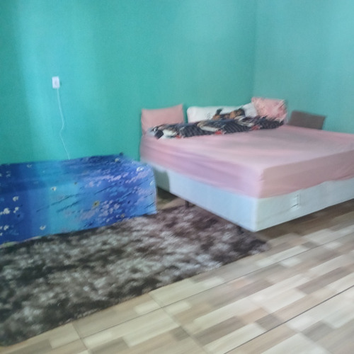 Vende-se Sobrado Com 2 Casas