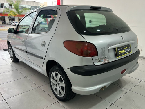 Peugeot 206 1.4 PRESENCE 8V FLEX 4P MANUAL