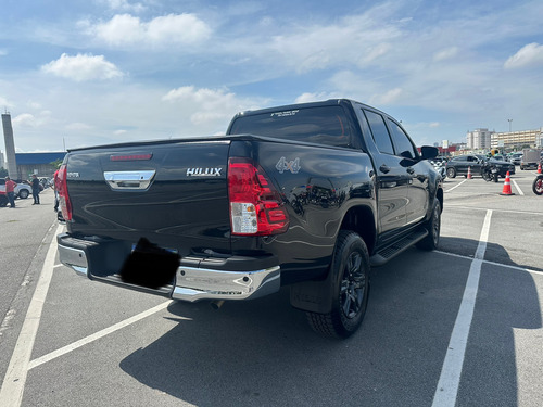 Toyota Hilux 2.8 Tdi Srx Cab. Dupla 4x4 Aut. 4p