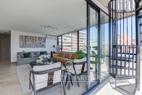 Penthouse Dúplex Con Vista Despejada En Tranquila ...