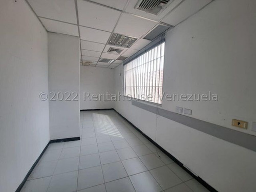 Imagen 20 de 30 de Amplio Galpón En Alquiler Zona Oeste - Barquisimeto-lara Cod Flex # 23-11622 Llama Ya! Asesor Inmobiliario Yusmary Mendoza / 0414-5232138/ #rahcentrooccidente
