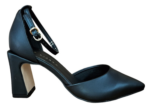 Via Libera. Zapatilla Puntal Color Negra.- Kitten Strap Pump