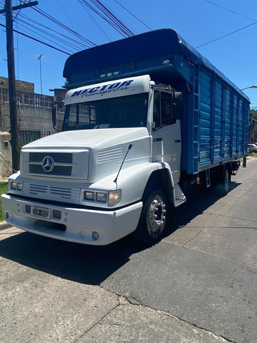Mercedez Benz 1215