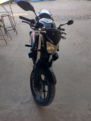 Imagem 3 de 6 de Yamaha Mt-03