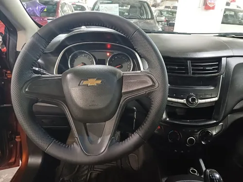 Chevrolet Aveo Hatch 1.5 Ls Tm