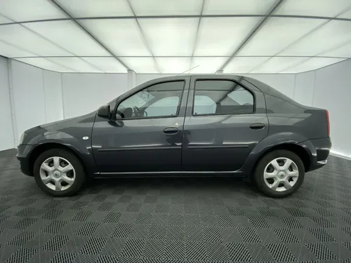 Renault Logan 1.6 Expression Fii