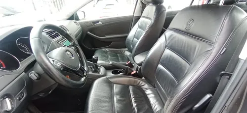 Volkswagen Jetta 2.0 Gli 211 hp