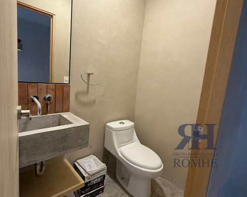 Casa Con Uso De Suelo En Del Valle En Venta, Benito Juarez