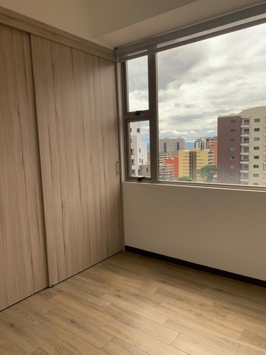 Imagen 10 de 13 de Apartamento Moderno De 3 Habs En Alquiler En Zona 14