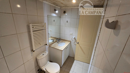 Amplio 131 Mts² 4d 3b 2 Estacionamientos 1 Bodega Piso 2°