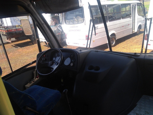 Microonibus Neobus Mercedes Benz Lo915 2011 28 Lug..