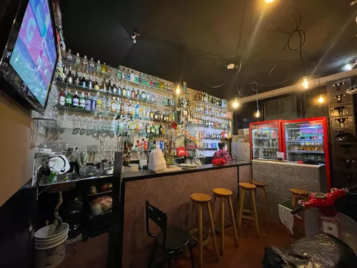Bar Local Pub