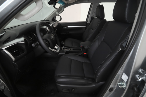 Toyota Hilux Pick-Up 2.8 Cd Srx 204Cv 4X4 At
