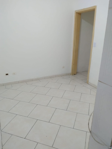 Casas Para Renda, 9.000,00 Ao Mês Atualmente, Em Ótimo Local