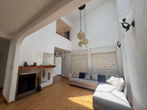 Casa En Venta En Juarez Chirinos, Ocoyoacac Jl 25-3552.