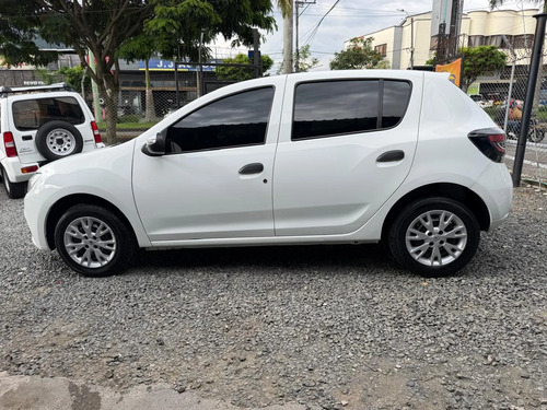 Renault Sandero 1.6 Life