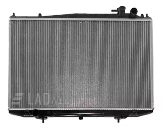 Radiador Isaka Para Nissan Frontier 1999 Al 2012