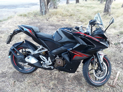 Moto Bajaj Rouser Rs 200 2016 Con 17300km. 2do Dueño.