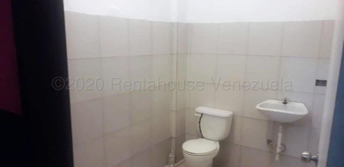 Imagen 9 de 14 de Los Chorros. Se Vende Galpón. Cod. 21-7989