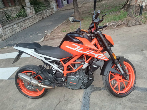 Imagen 2 de 10 de Ktm Duke 390
