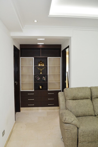 Imagen 9 de 24 de Rosaura Cortez Vende Apartamento En Las Chimeneas Res Siena