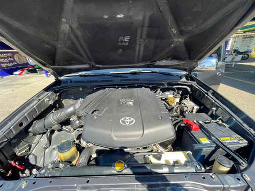 Imagen 16 de 17 de Toyota Fortuner 4x4
