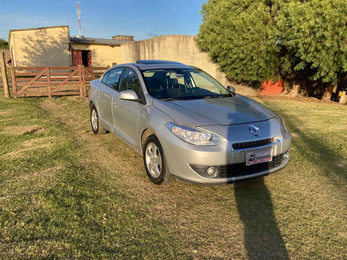 Renault Fluence 2.0 Dynamique 2012