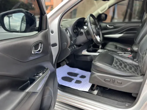 Nissan Frontier 2.5 Le