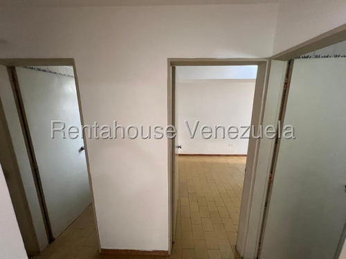 Apartamento Grande California Norte Buena Ubicacion 25-12226